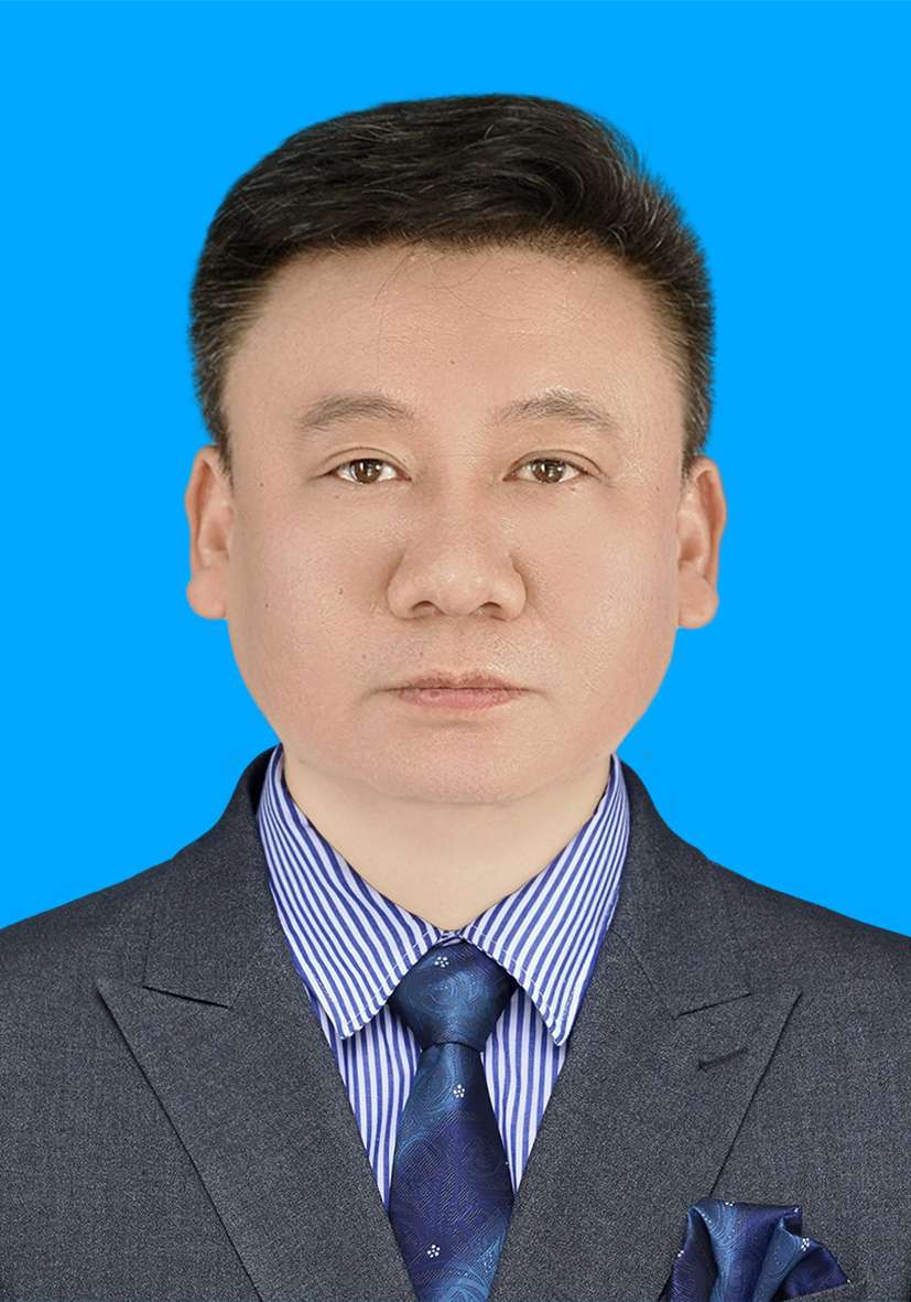 杨曲波    党委书记、董事长、总经理